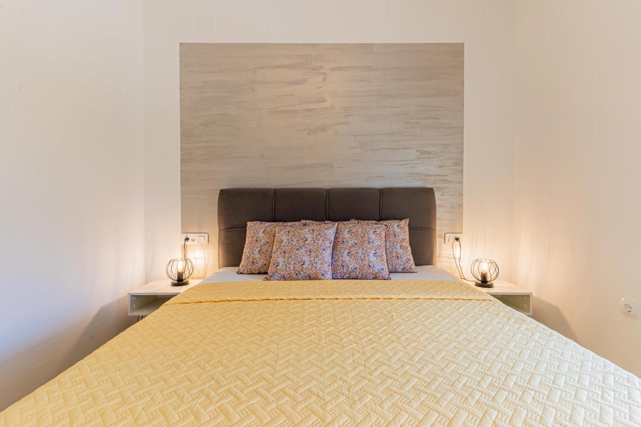 Apartments Ivanka Cres Dış mekan fotoğraf